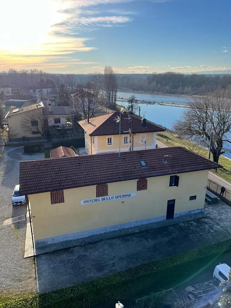 B&B Osteria Dello Sperone Lonate Pozzolo 3*,  Italy