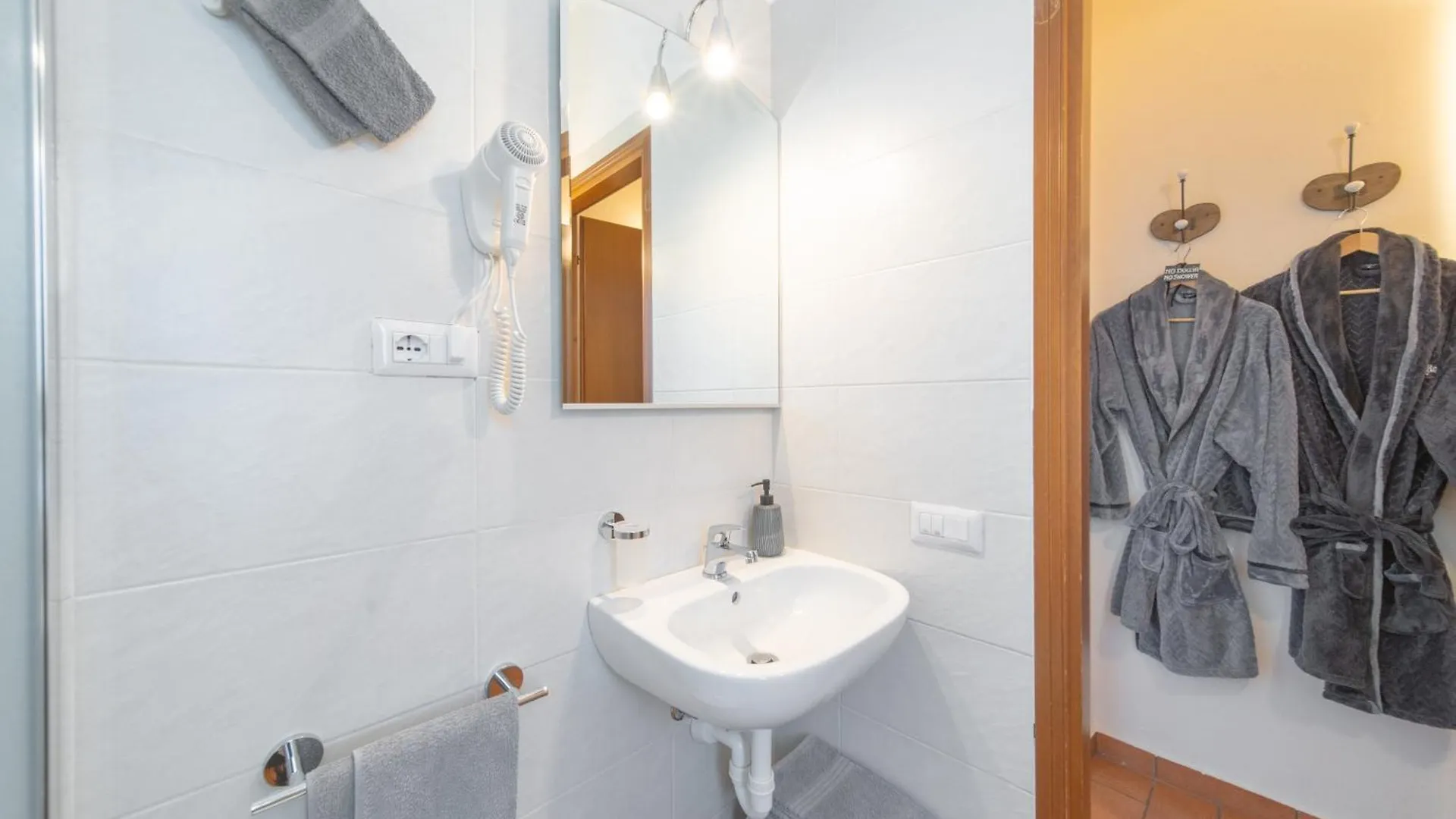 B&B Osteria Dello Sperone Lonate Pozzolo 3*,