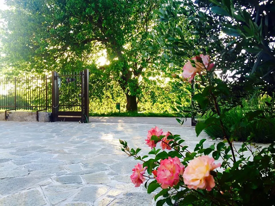 B&B Osteria Dello Sperone Lonate Pozzolo Bed & Breakfast